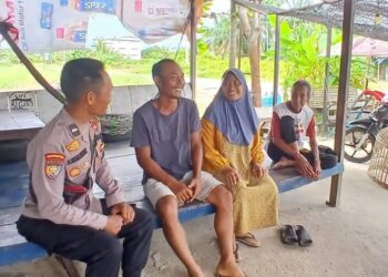 Bhabinkamtibmas Teluk Meranti Gencarkan Cooling System, Ajak Warga Jaga Kamtibmas