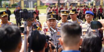 Polda Riau Kirim Ratusan Personel BKO ke Sumatera Barat, Kapolda: Kemanusiaan Melampaui Batas Yuridiksi