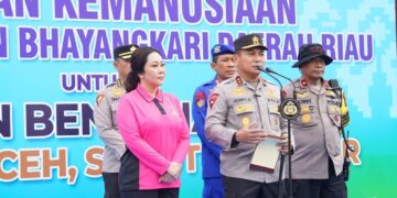 Polda Riau Kirim 6 Truk Bantuan Misi Kemanusiaan di Aceh-Sumut-Sumbar