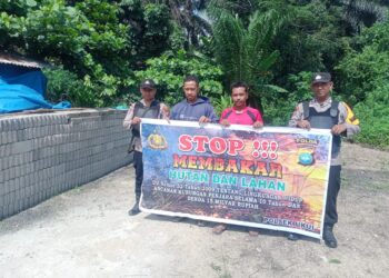 Polsek Ukui Lakukan Patroli dan Himbauan Karhutla di Wilayah Kec. Ukui