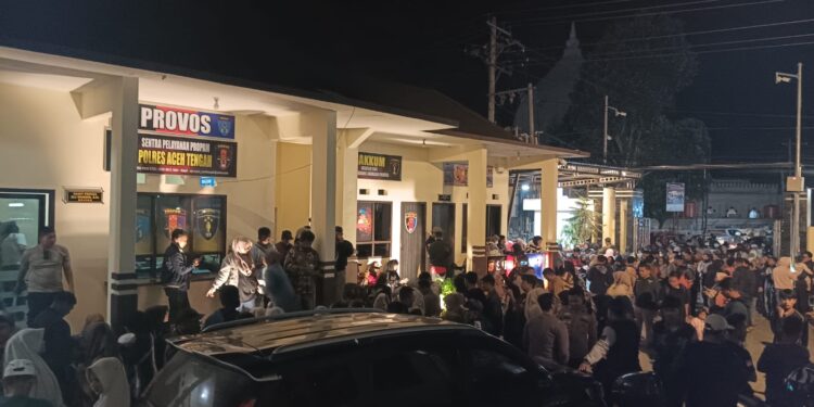 Polres Aceh Tengah Sediakan Internet Starlink, Masyarakat Membludak Untuk Berkabar