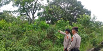 Patroli Cegah Karhutla di Pelalawan, Polisi Sosialisasikan Larangan Membakar Lahan