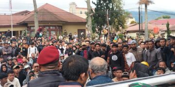 Krisis BBM Dan Pangan, Ratusan Masyarakat Aceh Tengah Gelar Demonstrasi