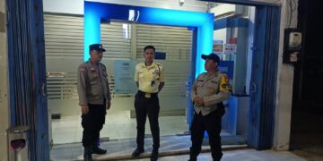 Patroli Malam Polsek Pangkalan Kerinci Tingkatkan Kewaspadaan C3