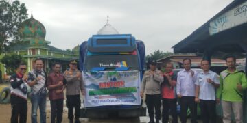 PGRI Pangkalan Lesung Salurkan Bantuan untuk Korban Bencana Sumatera, Polsek Kawal Distribusi