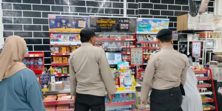 Polsek Pangkalan Kerinci Gelar Patroli Cegah C3, Kawal Situasi Kamtibmas Tetap Kondusif