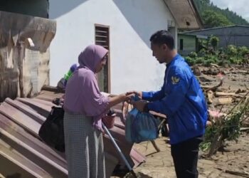 Anggota DPR RI Fraksi PAN Salurkan Bantuan Untuk Korban Bencana Di Aceh Tengah