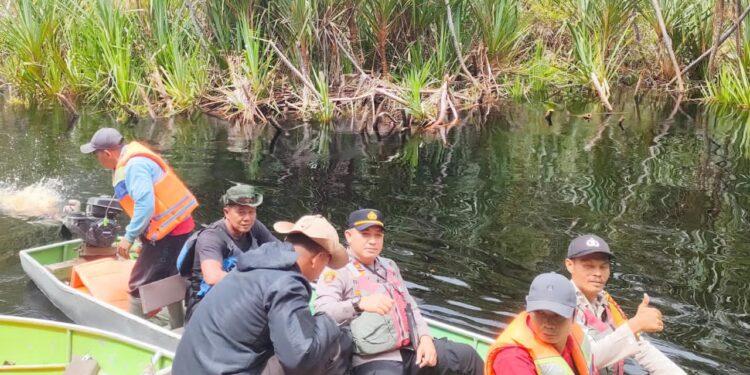 Kapolsek Teluk Meranti Pimpin Patroli Gabungan Cegah Illegal Logging dan Kebakaran Hutan di Riau