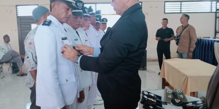 Camat Bakhtiar Lantik Geusyik Baru, Harapan Baru Ditengah Badai Bencana