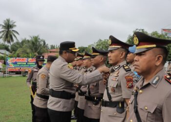 Kapolres Pimpin Sertijap Kabag Ops, Kabag Log, Kasat Samapta dan Kasat Binmas Polres Kampar