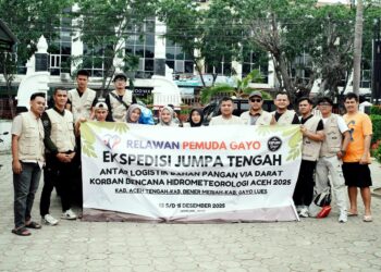 Team Relawan Pemuda Gayo Banda Aceh Melakukan Ekspedisi Sosial Jumpa Tengah ATENG/BM