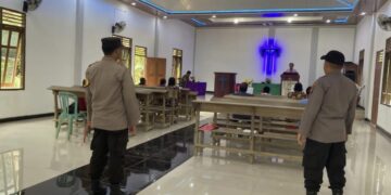 Polsek Pangkalan Lesung Gelar Ibadah Minggu Kasih, Dengarkan Keluhan Jemaat