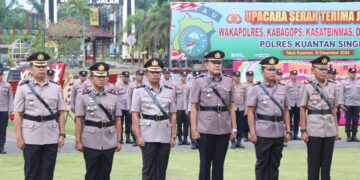 Kapolres Kuansing Pimpin Sertijab Empat Pejabat Utama Tekankan Integritas dan Kesiapsiagaan Nataru
