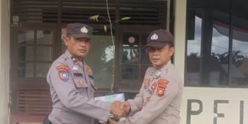 Polres Pelalawan Bagikan Bibit Pohon Buah kepada Personel yang Berulang Tahun