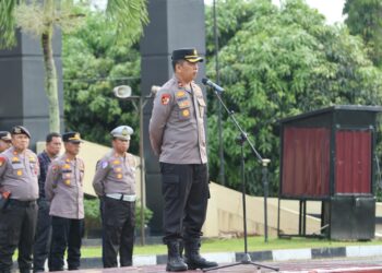 Hari Pertama Menjabat Wakapolres Kuantan Singingi Pimpin Apel Pagi Personel