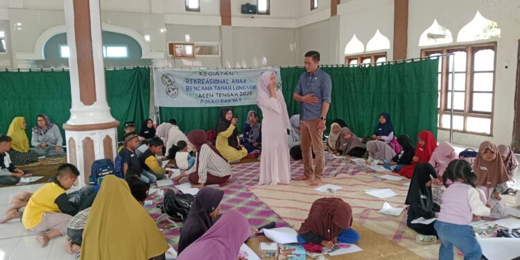 Anggota DPRK Aceh Tengah Yuska Mashudi Kunjungi Sekolah Rakyat Di Jongok Meluem