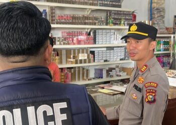 Jelang Natal dan Tahun Baru, Polsek Ukui Cek Ketersediaan Bahan Pokok