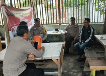 Polsek Kuala Kampar Gelar Minggu Kasih, Warga Sampaikan Keluhan Hoaks hingga Kenakalan Remaja