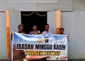 Polisi Gelar Ibadah Minggu Kasih di GPDI Merbau, Pelalawan