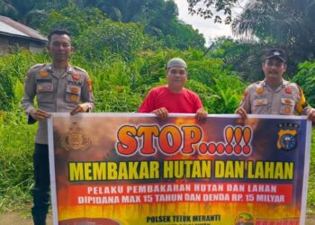 Polsek Teluk Meranti Sosialisasikan Maklumat Kapolda Riau, Cegah Karhutla di Wilayah Perkebunan