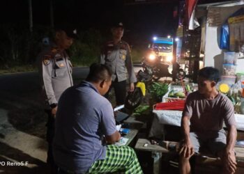 Polsek Kerumutan Gelar Patroli Blue Light Antisipasi C3 di Objek Vital dan Pusat Keramaian