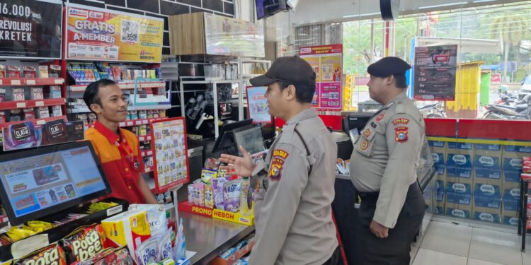 Polsek Pangkalan Kerinci Patroli Siang di Titik Rawan C3 Jelang Nataru 2025