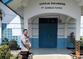 Bhabinkamtibmas Polsek Bunut Sambangi Gereja Jelang Natal dan Tahun Baru 2026