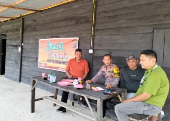 Dialog Jumat Curhat, Polisi Serap Aspirasi Warga Pangkalan Kerinci Barat
