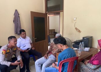 Kapolsek Kerumutan Ipda Muhammad Ali Sodiq Mediasi Konflik Keluarga di Desa Banjar Panjang