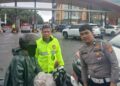 Personel Polsek Tamalate Berhasil Amankan Puluhan Liter Miras Jenis Ballo Di Jalan Metro Tanjung Bunga
