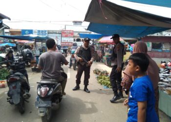 Polsek Ukui Patroli Pasar, Jaga Keamanan Aktivitas Warga