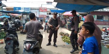 Polsek Ukui Patroli Pasar, Jaga Keamanan Aktivitas Warga