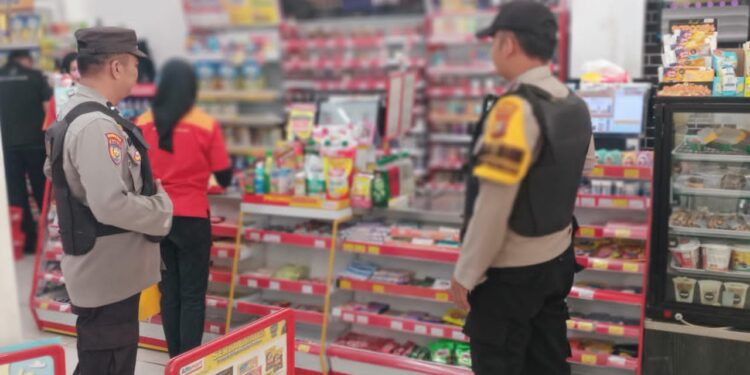 Polsek Ukui Intensifkan Patroli dan Himbauan Kamtibmas Jelang Tahun Baru 2026