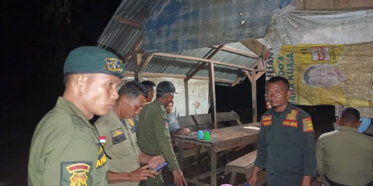 Breaking News: Satpol PP – WH Sita Puluhan Liter Tuak di Dua Desa Singkil, Sempat Diancam Massa Berdalih ‘Tradisi’