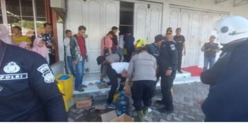 Kelompok Masyarakat Tak Dikenal Mulai Jarah AlfaMart Jalan Yos Sudarso Takengon