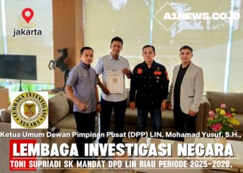 Ketum DPP LIN Pusat Mohamad Yusuf, S.H. Serahkan SK Mandat DPD (LIN)Provinsi Riau