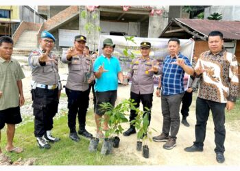 Polsek Tambang Tebar Kepedulian Lewat Green Policing dalam rangka Naturu 2025