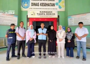 Pasca Bencana, Wali Kota Langsa Bagikan BLT dan Pangan ke Masyarakat