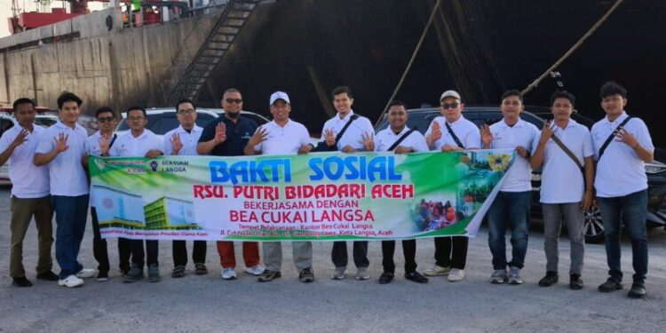 Bea Cukai Langsa dan RSU Putri Bidadari Aceh Gelar Baksos dan Pengobatan Gratis