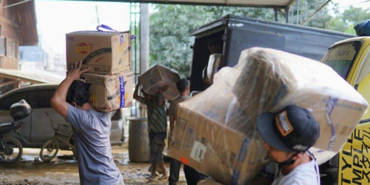 Polda Aceh Pastikan Bantuan Besar Sudah Tiba dan Mulai Disalurkan ke Korban Banjir