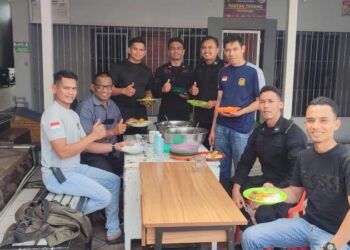 Jalin Keakraban, Karutan Takengon Rusli Gelar Makan Bersama Pegawai Dan Warga Binaan