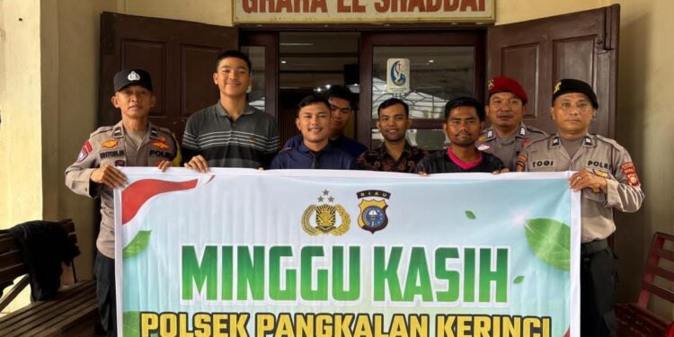 Polsek Pangkalan Kerinci Gelar Minggu Kasih di GPDI El Syhadai, Imbau Jemaat Waspada Hoaks