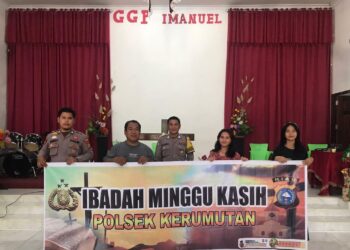 Polsek Kerumutan Gelar Minggu Kasih, Dengarkan Aspirasi Jemaat GGP Desa Bukit Lembah Subur