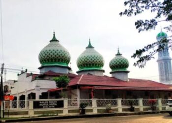 Jema’ah mesjid Nurul Huda Meulaboh Percayakan Donasi Kepada Yayasan Al Anshar Calang