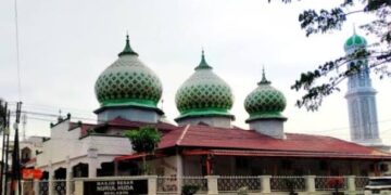 Jema’ah mesjid Nurul Huda Meulaboh Percayakan Donasi Kepada Yayasan Al Anshar Calang