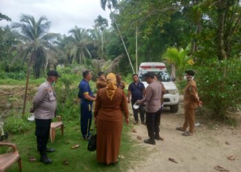 Kapolsek Pangkalan Lesung Gelar Kunjungan Sosial untuk Warga Lumpuh di Dusun Tua