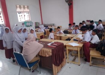 SD Negeri 6 Matangkuli Melaksanakan Kembali PBM Pasca Banjir 