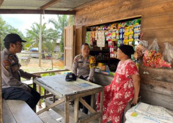 Antisipasi Banjir, Polsek Pangkalan Kuras Edukasi Warga Bantaran Sungai Kampar