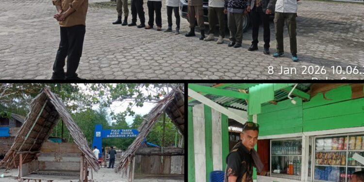 Satpol PP-WH Himbau Pedagang Tak Sediakan Kafe Beraroma Mesum Di Pantai Gosong