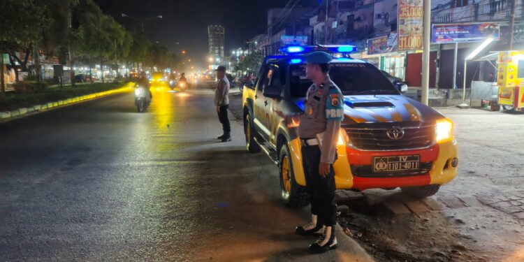 Patroli Blue Light Polsek Pangkalan Kerinci, Upaya Preventif Cegah Kriminalitas dan Laka Lantas
